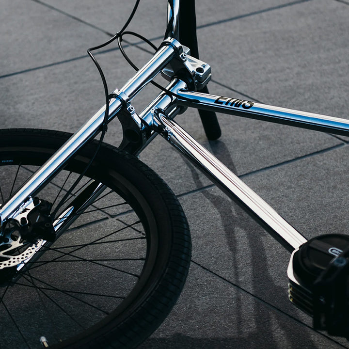 EINS BIKE FREEDOM MACHINE BYRON BAY