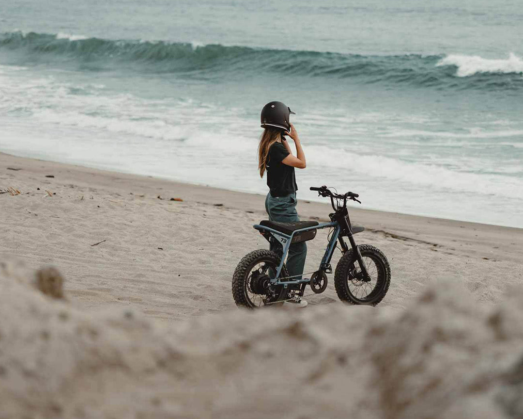 WHY HELMETS ARE CRUCIAL TO WEAR ON E-BIKES
