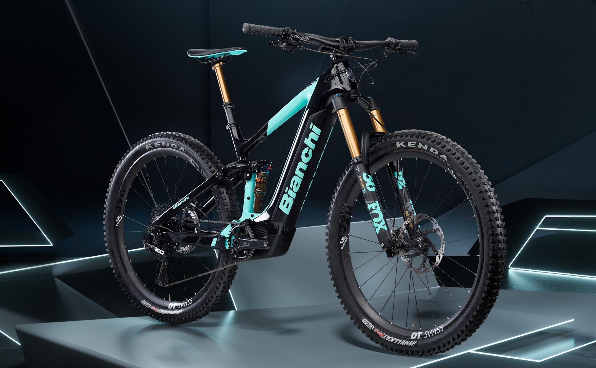 Freedom Machine Byron Bay E-Mountain Bikes MTB