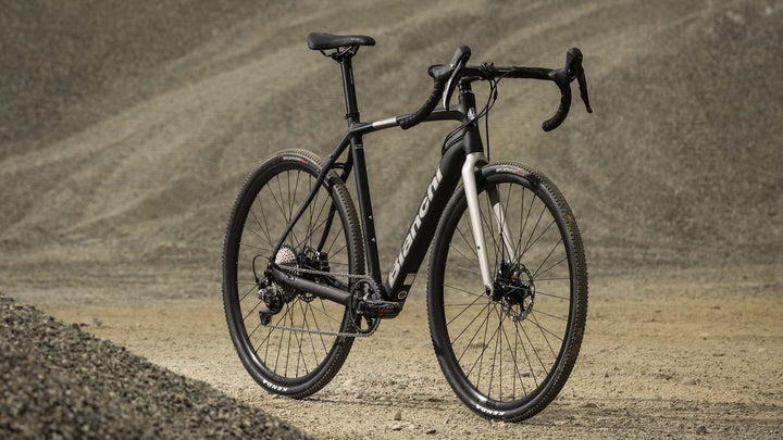 Freedom Machine Byron Bay Bianchi Impulso E-Allroad Tourer. Shimano Deore 1x11 speed