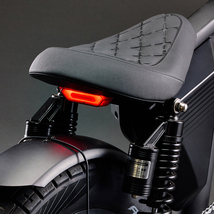 Flight Risk e-bikes in black - FR666 Harley style